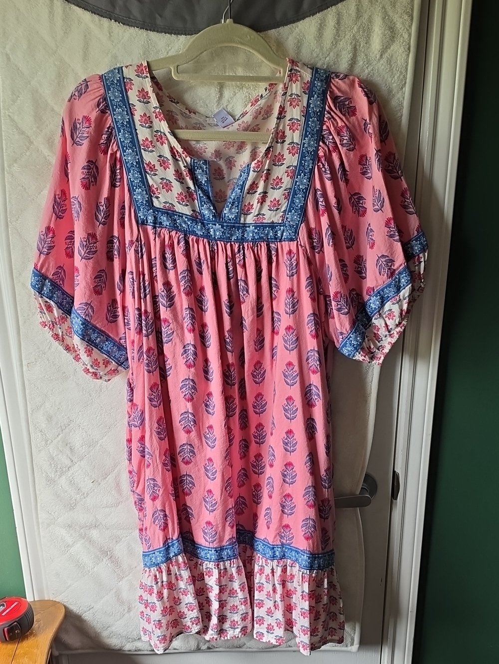 Old Navy Pink and Navy Floral Print Dress